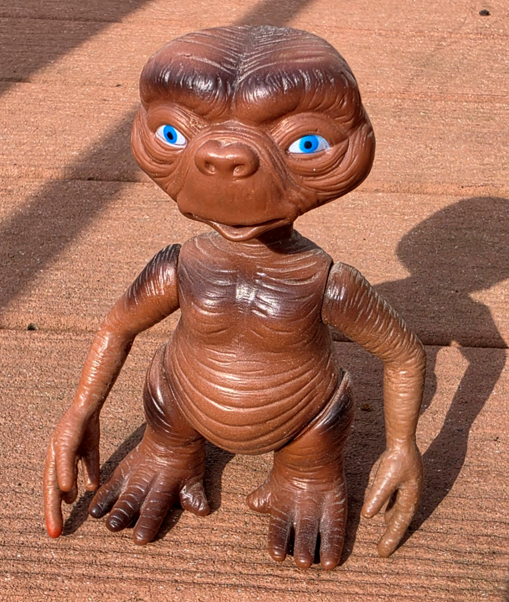 Vintage 1980’s E.T. The Extra Terrestrial Action Figure 6" Vinyl